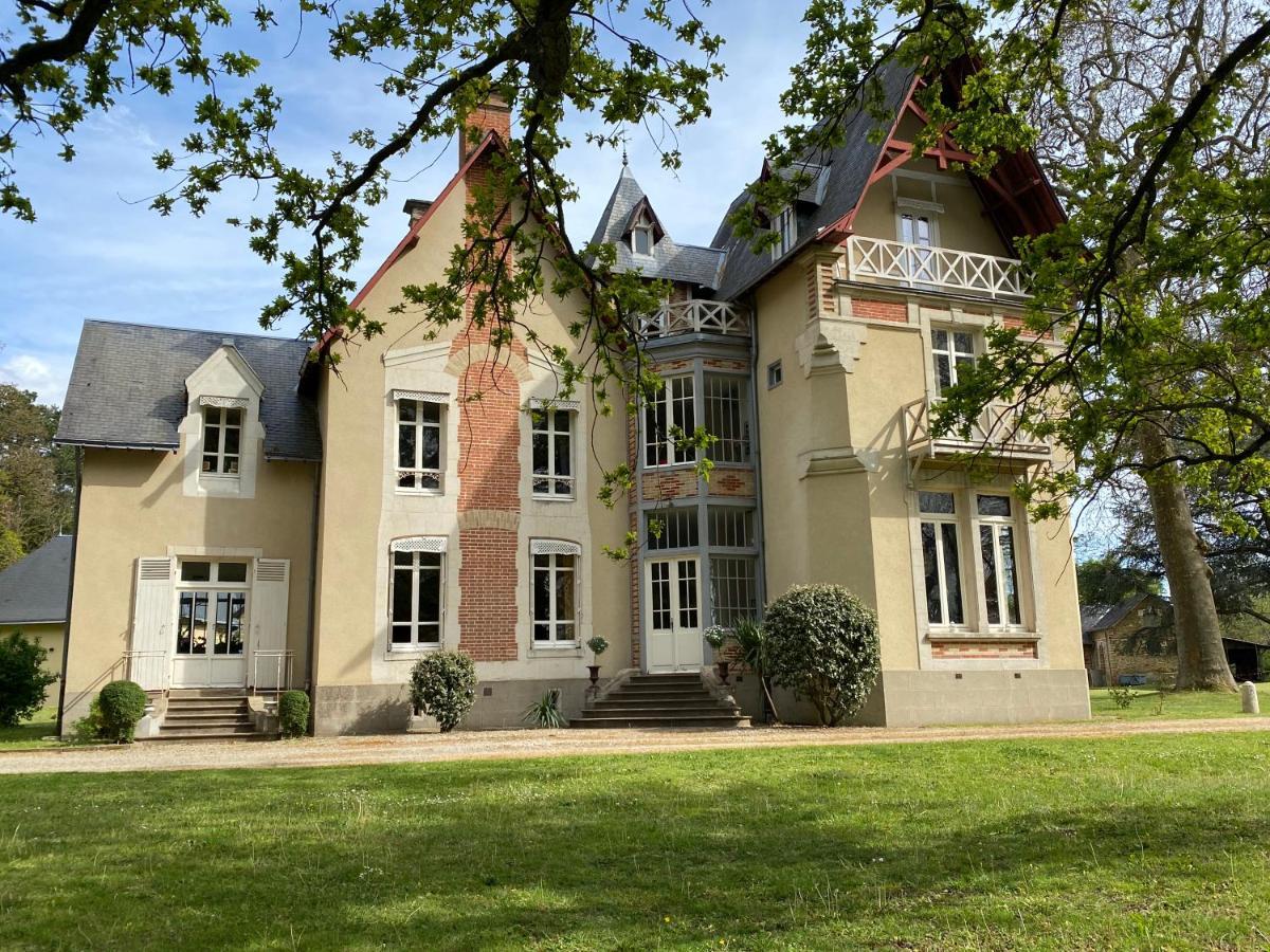 Chateau De La Coudraie Et La Petite Coudraie Changé Exterior foto